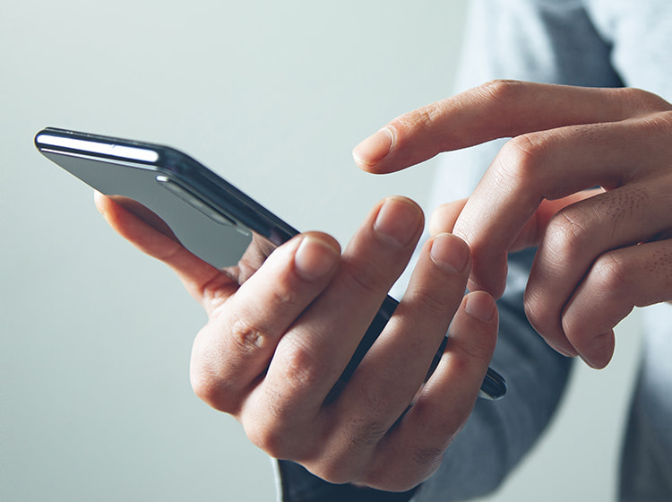 セゾンプラチナアメックスのスマートフォン保険
